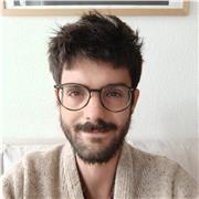 Ich bin Etienne, Franzose aus Leipzig – offen für Tandem, Gespräche und Hausaufgabenhilfe – für Erwachsene und Kinder.