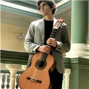 Profesor de música especializado en guitarra con pedagogia personalizada y experiencia en preparacion a escuelas de música