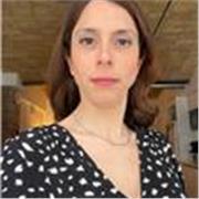 Educadora italiana de Primaria con 2 años de experiencia en las escuelas Montessori. Enseño arte, francès, italiano y Ingles.


