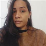 Maestra de primaria, dirigida a niños de primaria, ayuda y guia de manera motivadora en cada materia