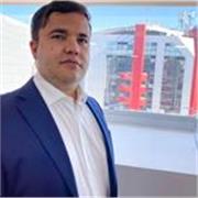 Eu dou aulas de Direito Constitucional para Concursos