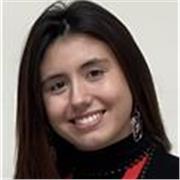 Graduada en Psicología, actualmente cursando el Master General Sanitario, de manera Online. 