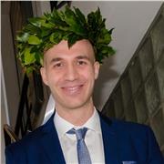 Laureato magistrale in Filosofia, disponibile per aiuto compiti e ripetizioni!