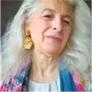 Grande esperienze di empatia, comunicativa, competenze professionali in 26 anni di insegnamento.  Lezioni on line part time