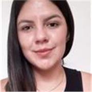 Docente con licenciatura en educación infantil y especialista en infancia, cultura y desarrollo