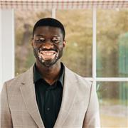 Italian/Spanish Tutor providing lesson to students year 13 above