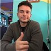 Clases impartidas por profesor con nivel C2 y carrera de estudios de filología inglesa