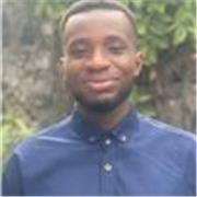 Étudiant en ingénierie informatique donne cours de maths, physique et programmation