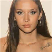 Estudiante de Enfermería. Ofrezco clases a primaria, eso y bachillerato. (También imparto francés).