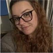 Atuei como professora de Inglês on-line para crianças e adolescentes