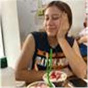 Una chica con paciencia y muchas ganas de querer enseñar mi conocimiento 