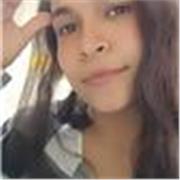 Maestra de apoyo escolar con conocimiento administrativo y financiero