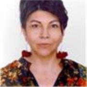 Psicóloga y docente, con enfoque  de aprendizaje sensible al trauma, comprensión profunda y aplicación práctica 