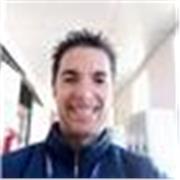 Profesional muy capacitado, con amplia experiencia en el campo de la enseñanza, que se adapta a las características y necesidades de sus estudiantes