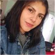 Profesora de apoyo escolar especializada en clases para niños de manera presencial