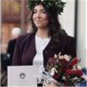 Universitaria impartisce lezioni di italiano