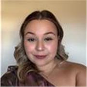 Graduada en Conservación y Restauración de Bienes Culturales 