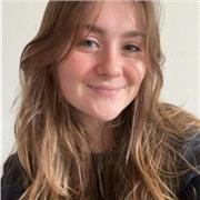 Étudiante motivée pour aider dans les matières qui sont : le français, la géographie, l’histoire et la SVT