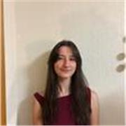 Cursando Estudios Hispánicos, ofrezco clases particulares de Lengua, Inglés y Francés a alumnos de Primaria, E.S.O. y Bachillerato
