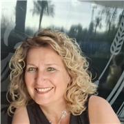 Aposionada por el bien estar y el crecimiento personal.