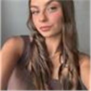 Chica de 18 años responsable, con gran capacidad para ayudar, apoyar y cuidar a niños de entre 3 y 11 años. 
