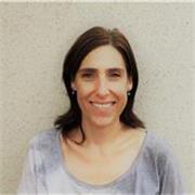 Specialised in English for professional purposes in both group and one-to-one settings. 