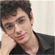 Programmatore informatico esperto, e aggiornato con le recenti tecnologie, paziente e disponibile