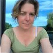 Esperienza aiuto compiti elementari e medie per materie letterarie (no matematica, geometria, algebra, disegno tecnico)