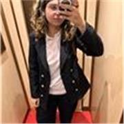 Studentessa al quinto anno di Global Legal Studies di Roma Tre al Dipartimento di Giurisprudenza offre lezioni di inglese