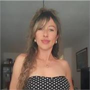 Docente de apoyo escolar especializado en clases virtuales para niños de primaria