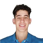 Estudiante de ingeniería en la Universidad de Sevilla