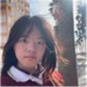 Doy clases particulares de chino, además es mi lengua materna es el chino y puedo ayudar con los estudios necesarios