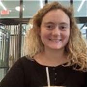 Hi there! My name is Christina, and I’m thrilled to meet you. I’m from West London but spent seven incredible years in the US.