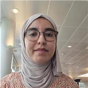 doctorante et enseignante vacataire 
 mathématiques  à l'université depuis 4 ans, j'ai enseigné aussi des collégiens des lycéens