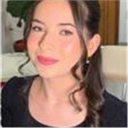 Forneço aulas de reforço escolar para crianças e adolescentes que apresentem dificuldades em determinada matéria