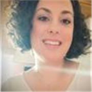 Profesora titulada en Turismo con amplia experiencia imparte clases online de inglés y otras materias relacionadas. 