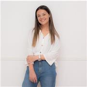 Profesora en ciencias de la Educación, recibida en la Universidad Nacional de Rosario
