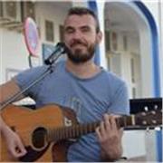 Aprende a tocar varios instrumentos y a cantar conmigo
