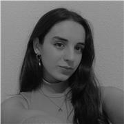 Soy una persona responsable, activa y con experiencia en el cuidado de personas,incluyendo mi voluntariado .
