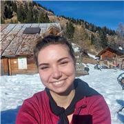 Giovane diplomata offre lezioni di inglese livello base/b1/b2