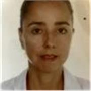 Profesora de apoyo escolar para apoyo y refuerzo
