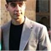 Graduado en enseñanzas profesionales de fagot y cursando canto lírico 