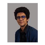 Profesor estudiante de licenciatura en literatura y lengua castellana