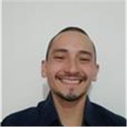 Profesor de voleibol, natación, baloncesto, fútbol y otros deportes