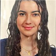 Soy una alumna de bachillerato tengo el certificado del B2 en inglés y me ofrezco a dar clases de refuerzo o apoyo