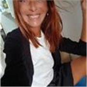 Docente di lingue con doppia laurea in Ligue e in Psicologia impartisce lezioni online