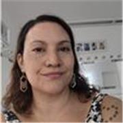 Profesora de educación cívica, constitucional, derecho