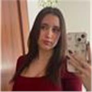 Soy una chica de 19 años que estudia psicología, doy clases de refuerzo a niños con dificultades o no en primaria o la ESO.