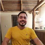 Profesor de historia, dispuesto a formar niños en el conocimiento histórico y cultural de Colombia, latinoamérica y Europa