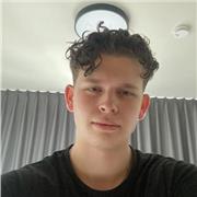 BWL-Student bietet sowohl Präsenz als auch Online Nachhilfeunterricht im Fach Mathe an, in den Klassen 5-10!